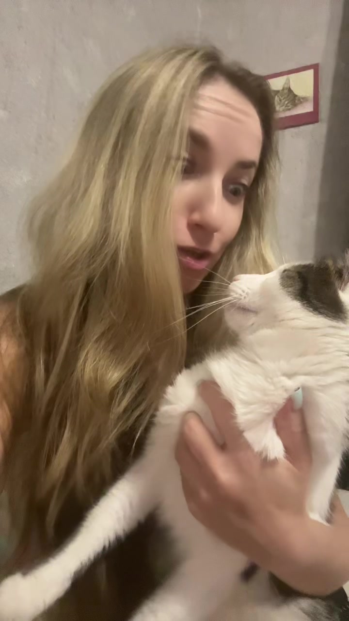@Оля & Co🐈⬛🐈