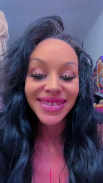 @Justkween Co.