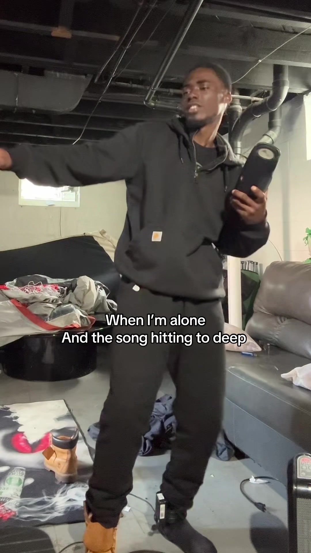@mrwalkshitdownnn