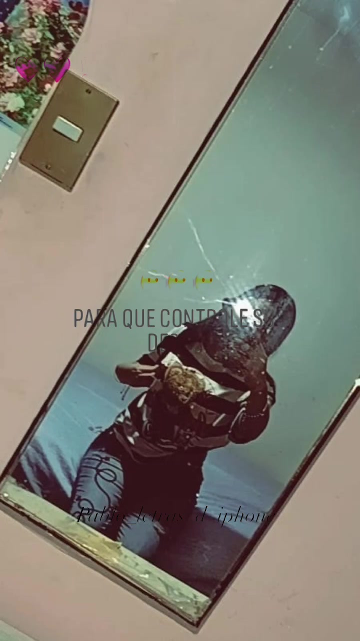 @Emely_Ofi
