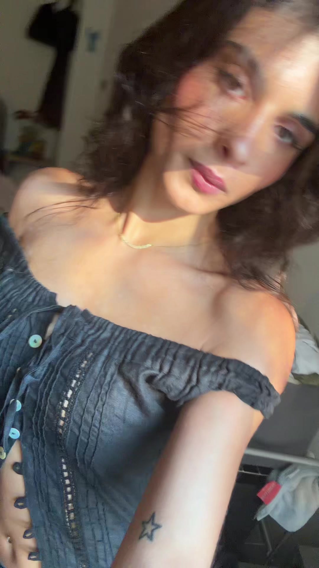 @Absolutlyavi