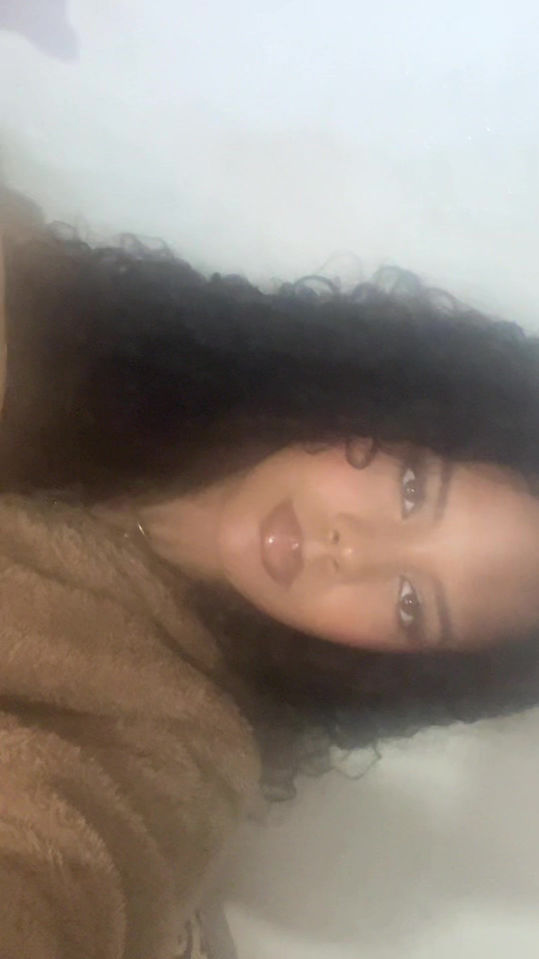 @Bella luna