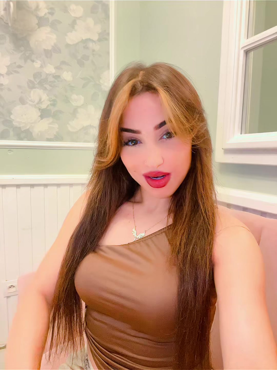 @🧝🏻&zwj;♀️﮼اروى 🧝🏻&zwj;♀️