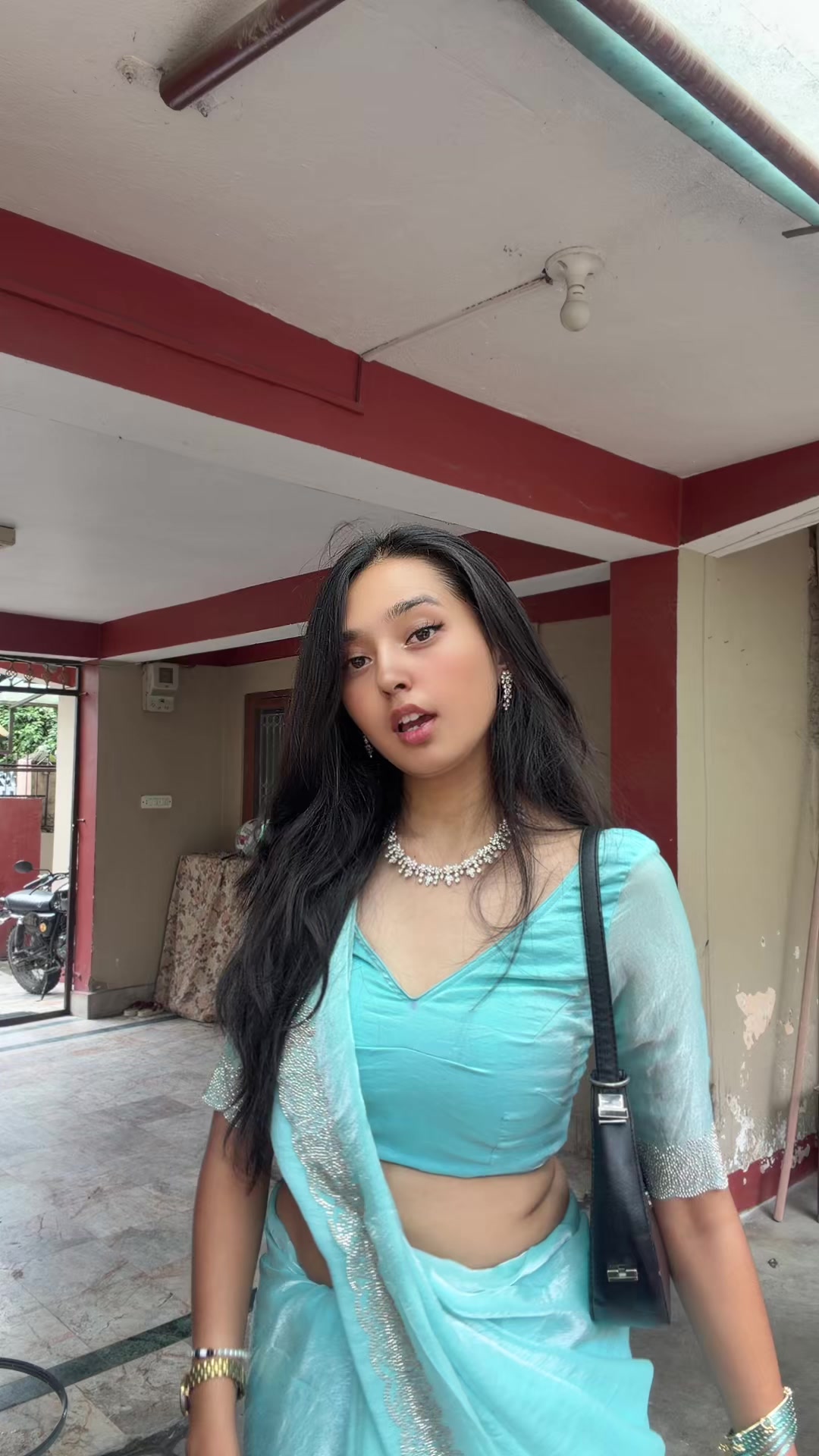 @Anamika🎀