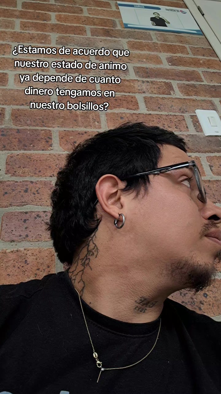 @Elflako