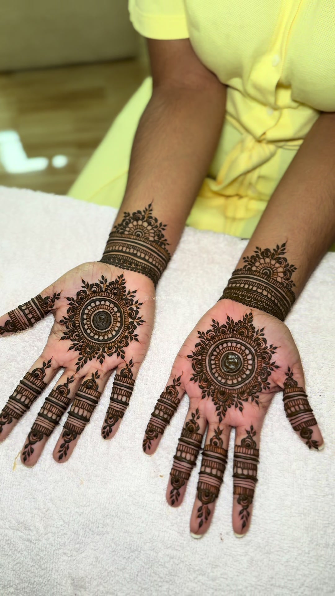 @Hanna Mehendi Arts