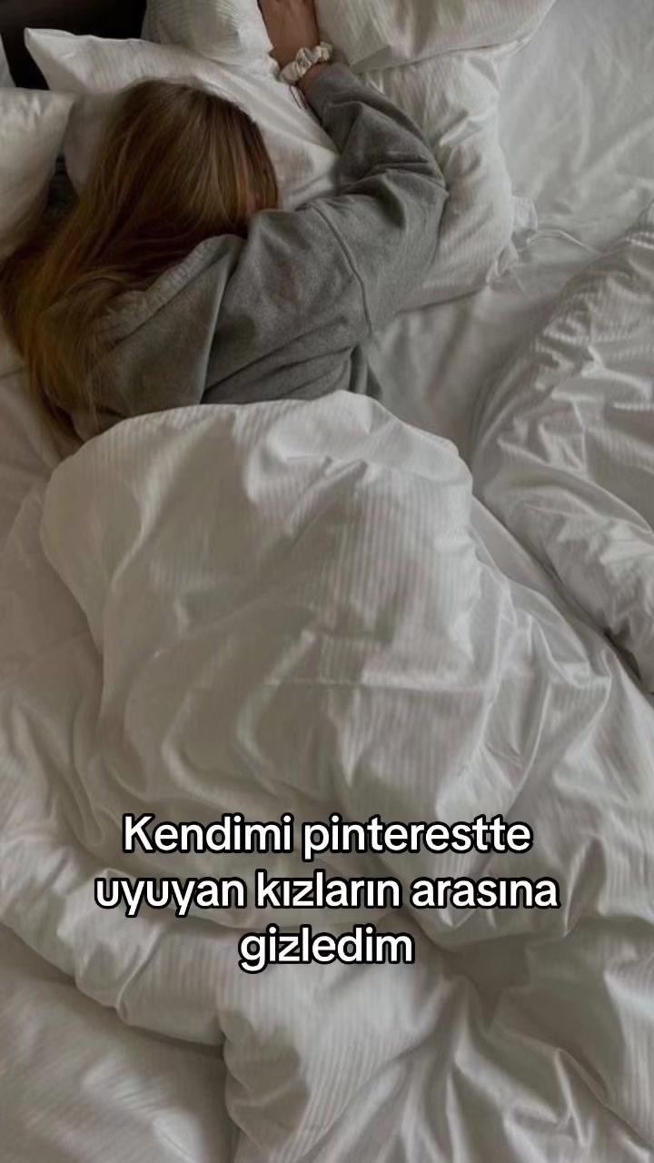 @zera🪩🎧🧸🎀