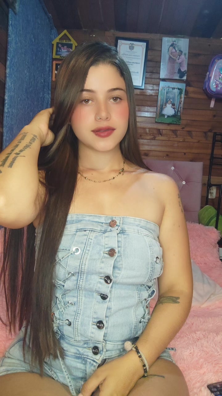 @monita😈