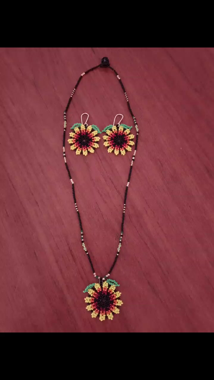 @Joyer&iacute;a Artesanal FE by flor