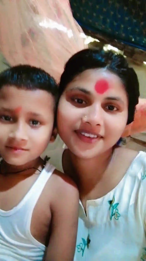 @👑 🩹Miss__Shah 🕊️👸