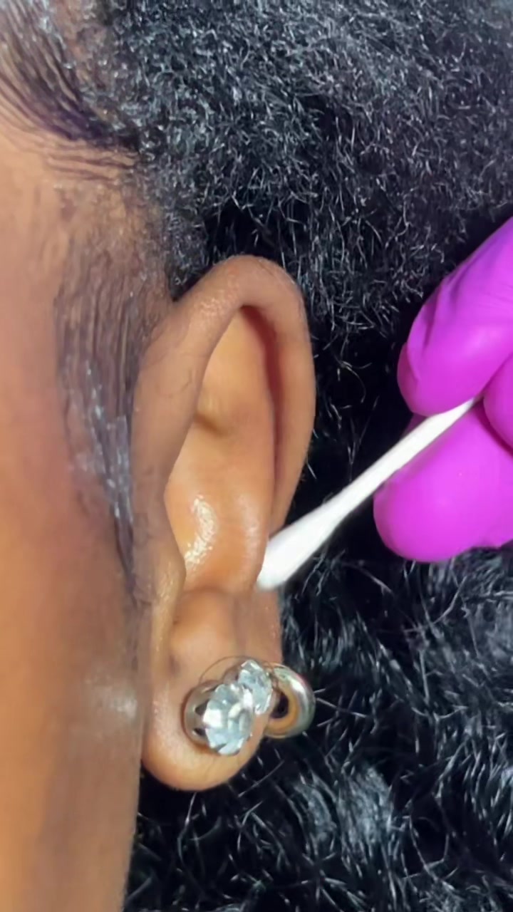 @PIERCEDBYZULU