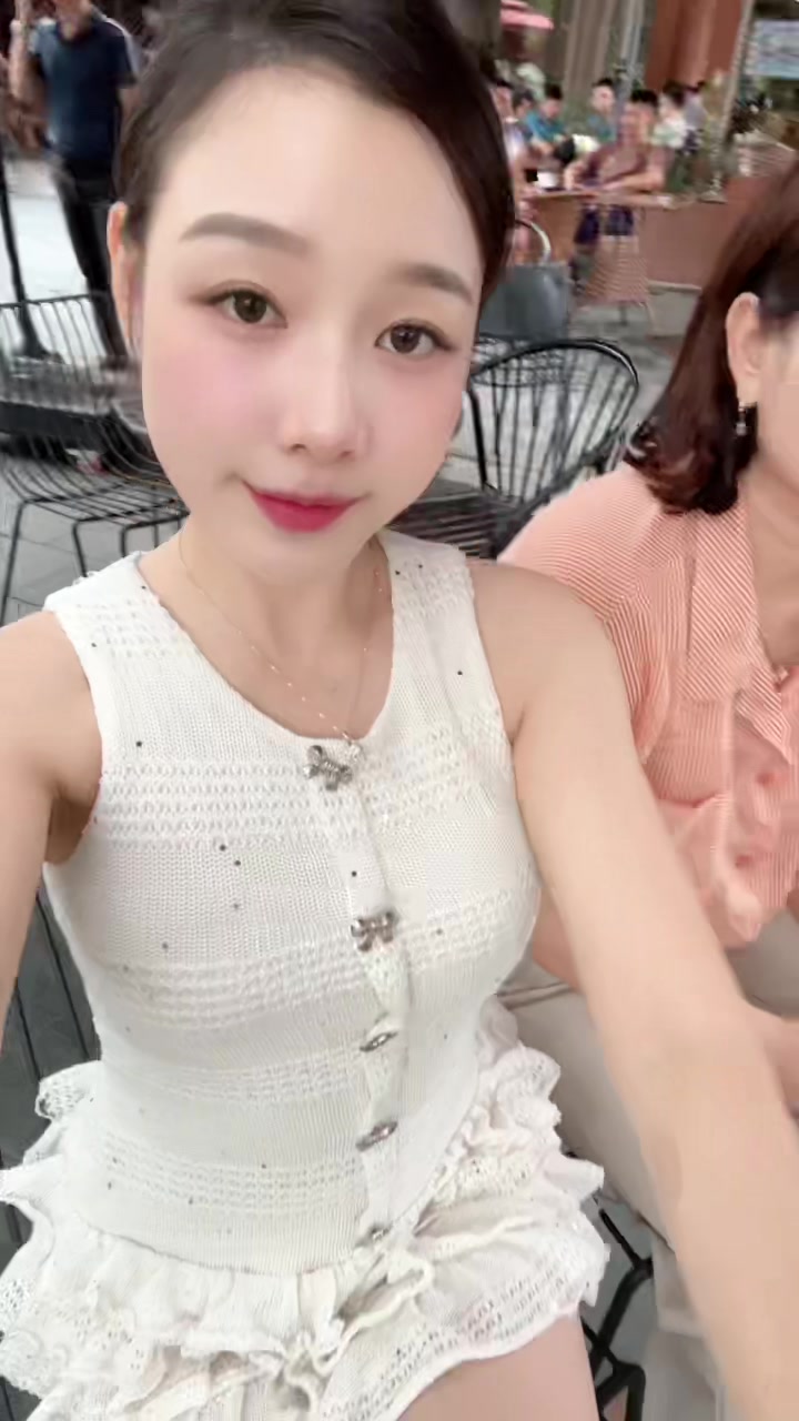 @NguyenHangMun