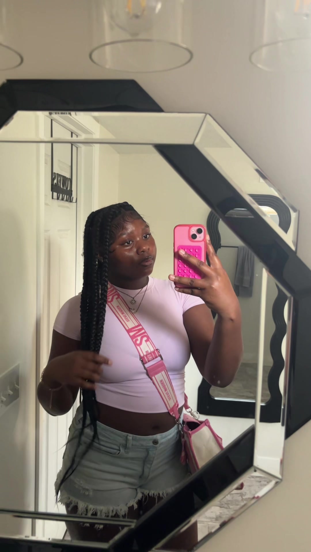 @queen.