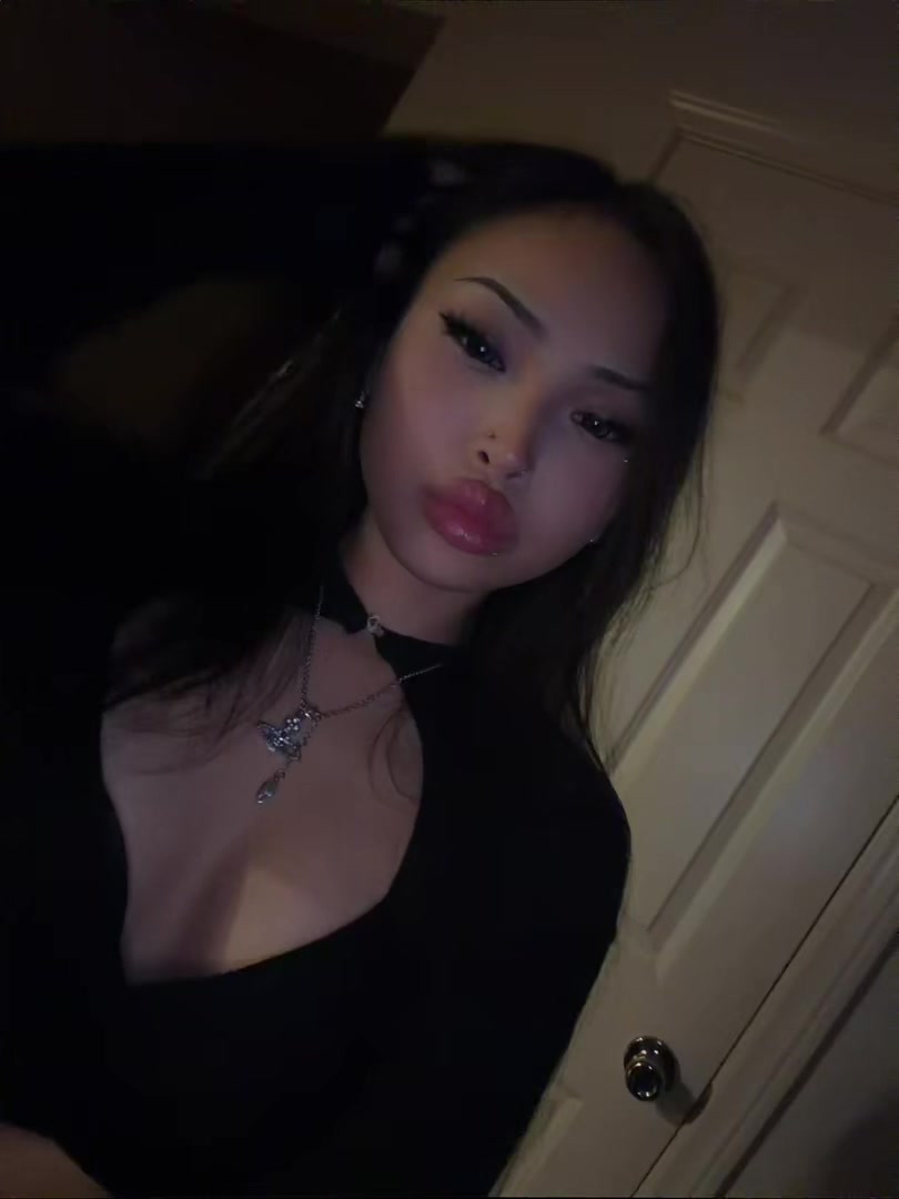 @🪷