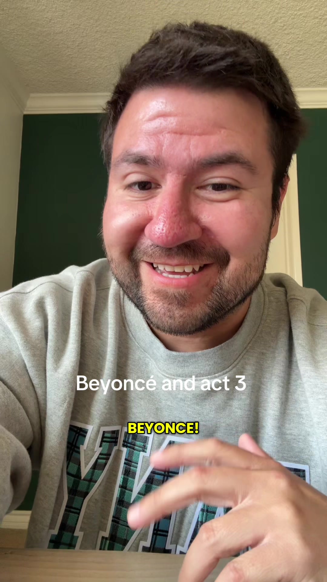 @Alex D🐝