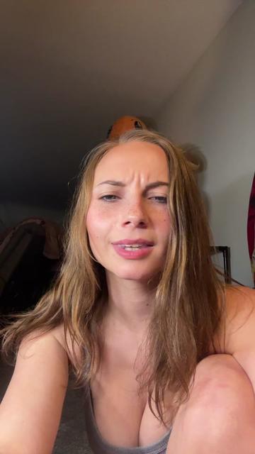 @redhotambz