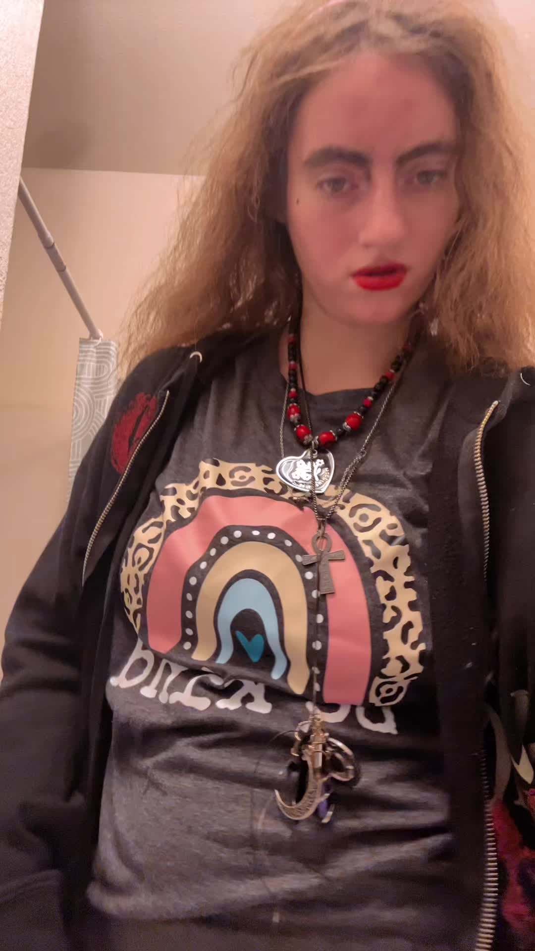 @Jade259924