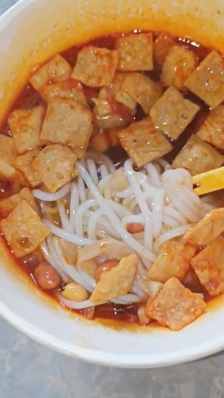 @không biết review