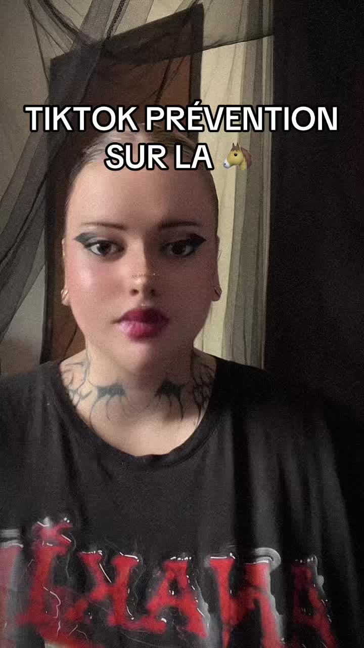 @aly🧛&zwj;♀️