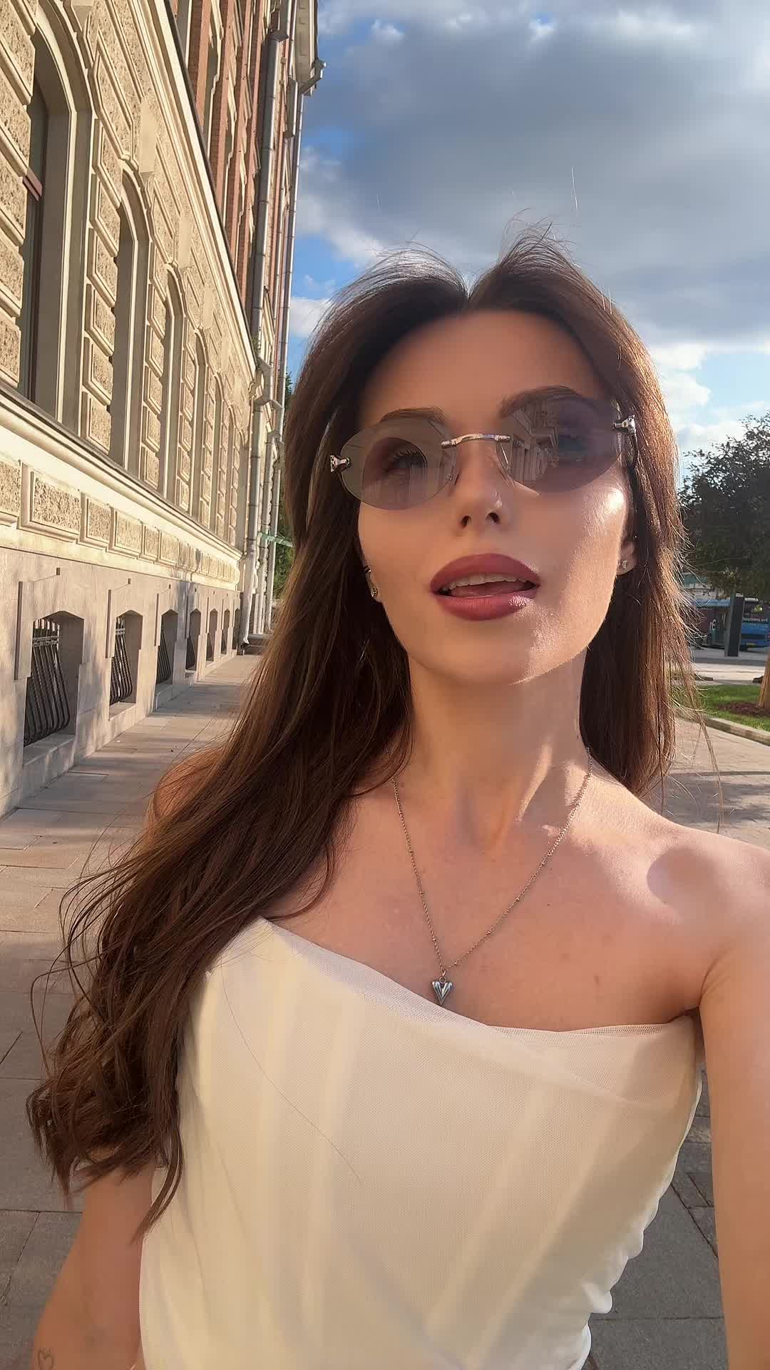 @Lara🦋