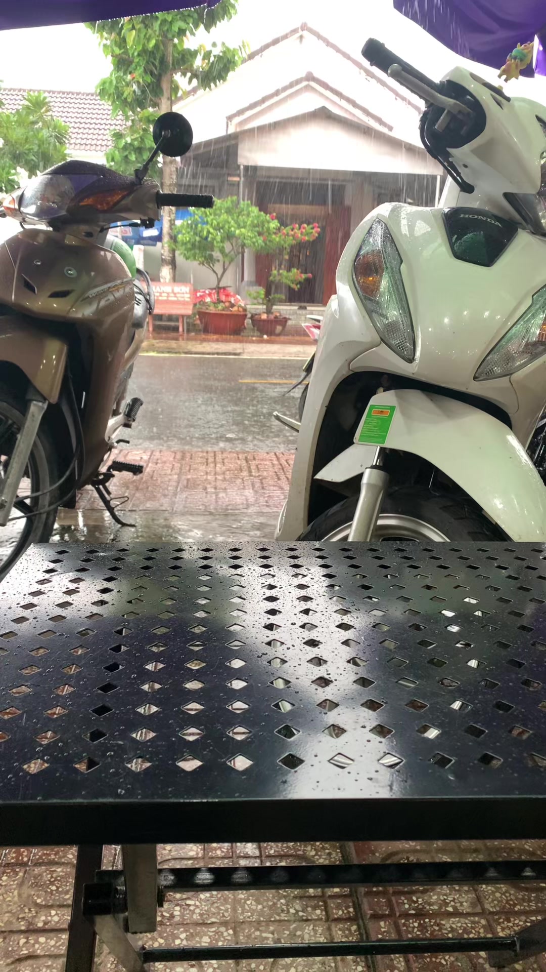 @Hữu Nghị