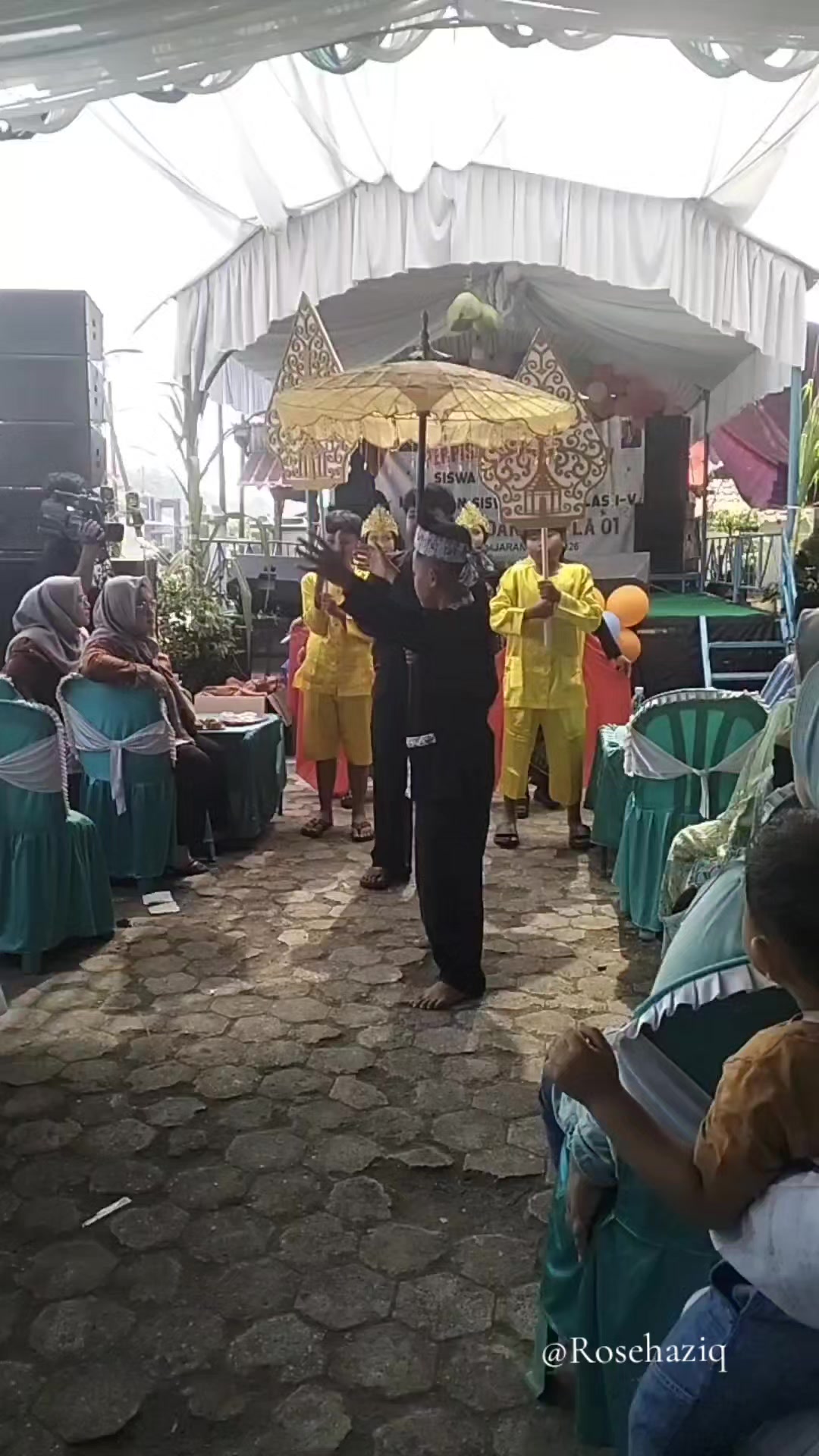 @Rosehaziq