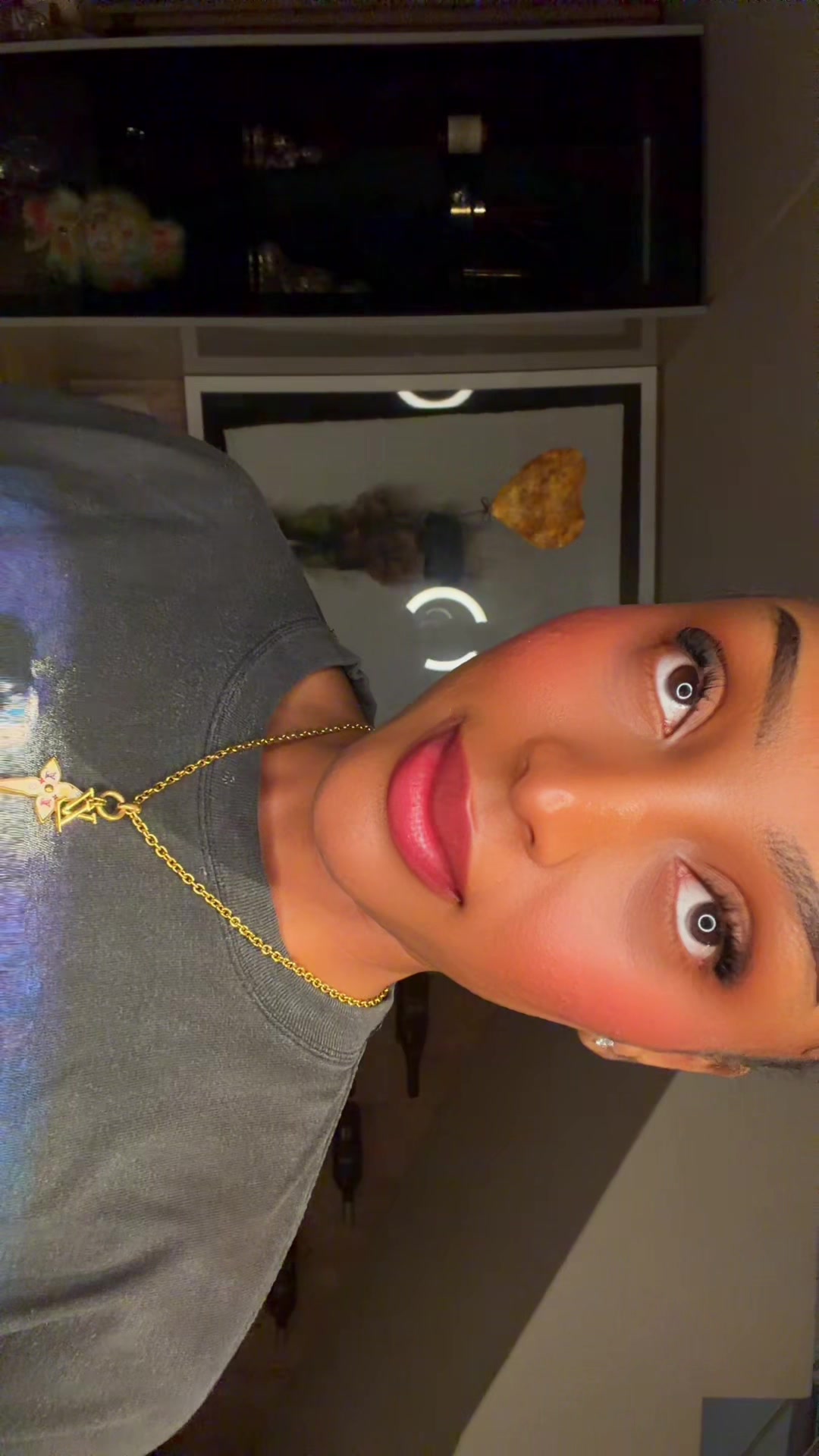 @nadianakai