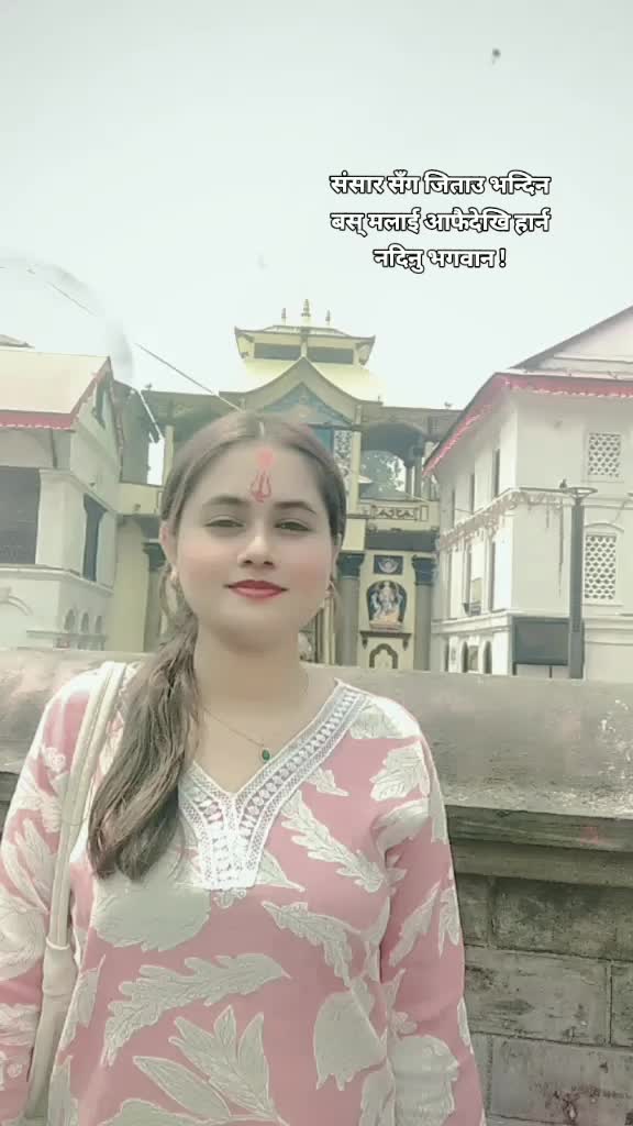 @Neeshaa_🎀