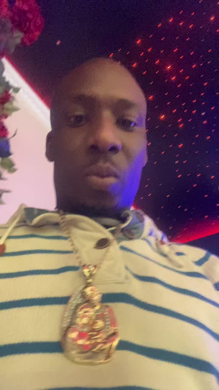 @WOOODYMr.561 🇯🇲