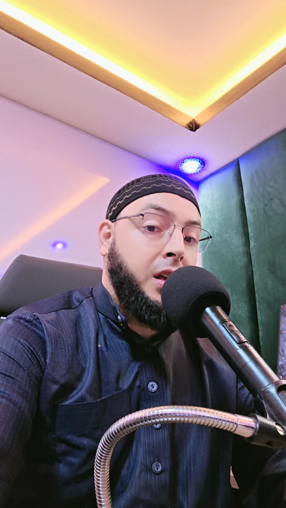 @الراقي الشريف الوزاني (1)
