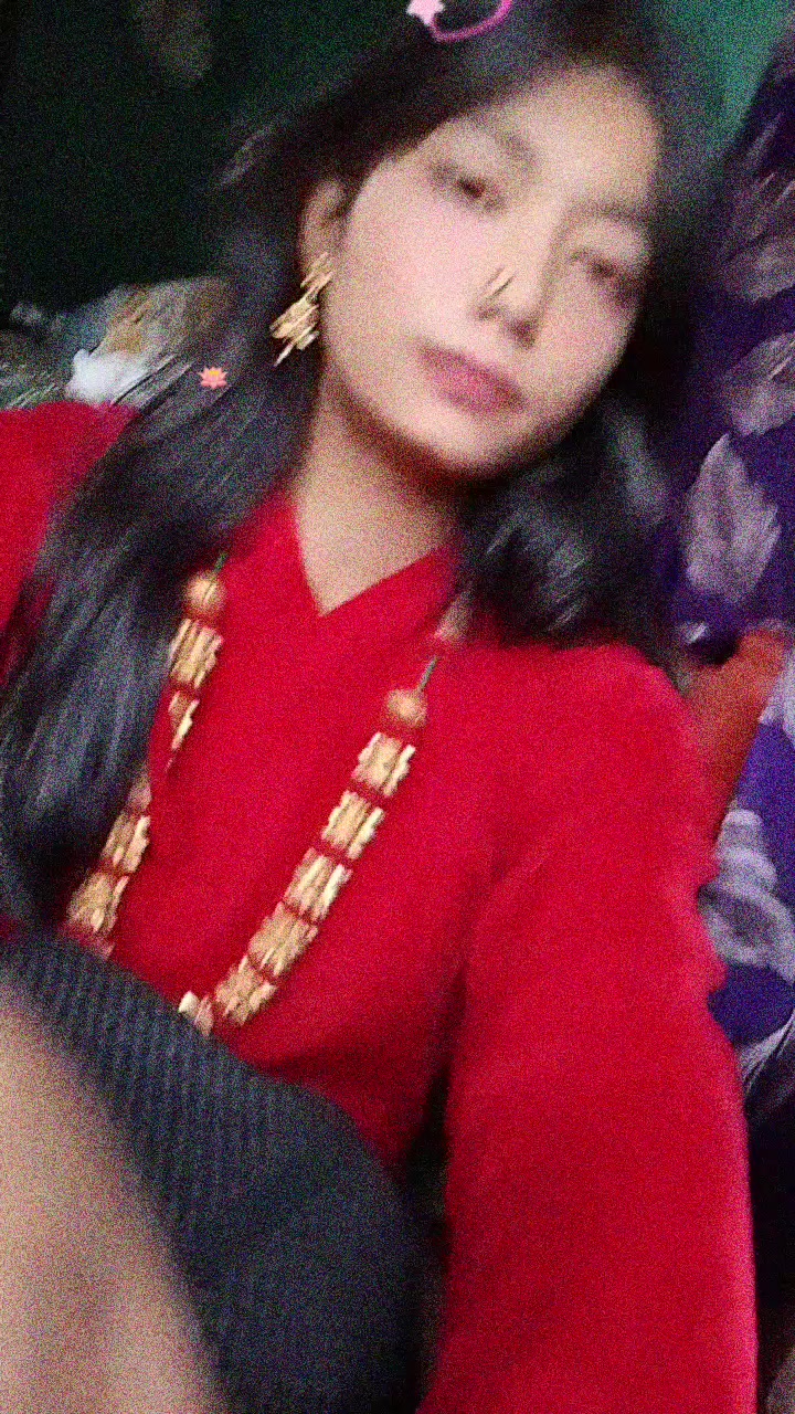 @Simran Chaudhary 👑