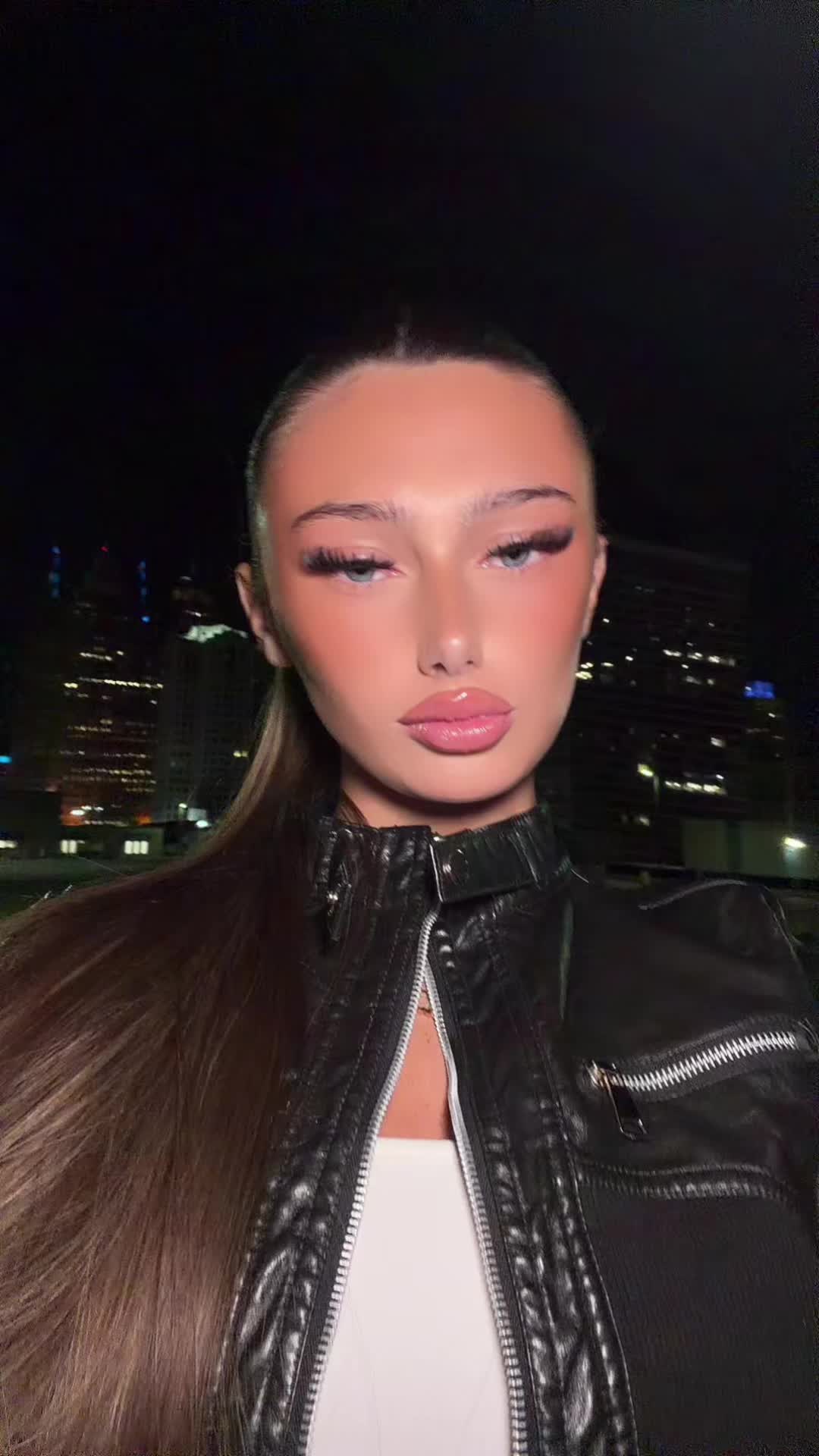 @whosavalolwhat