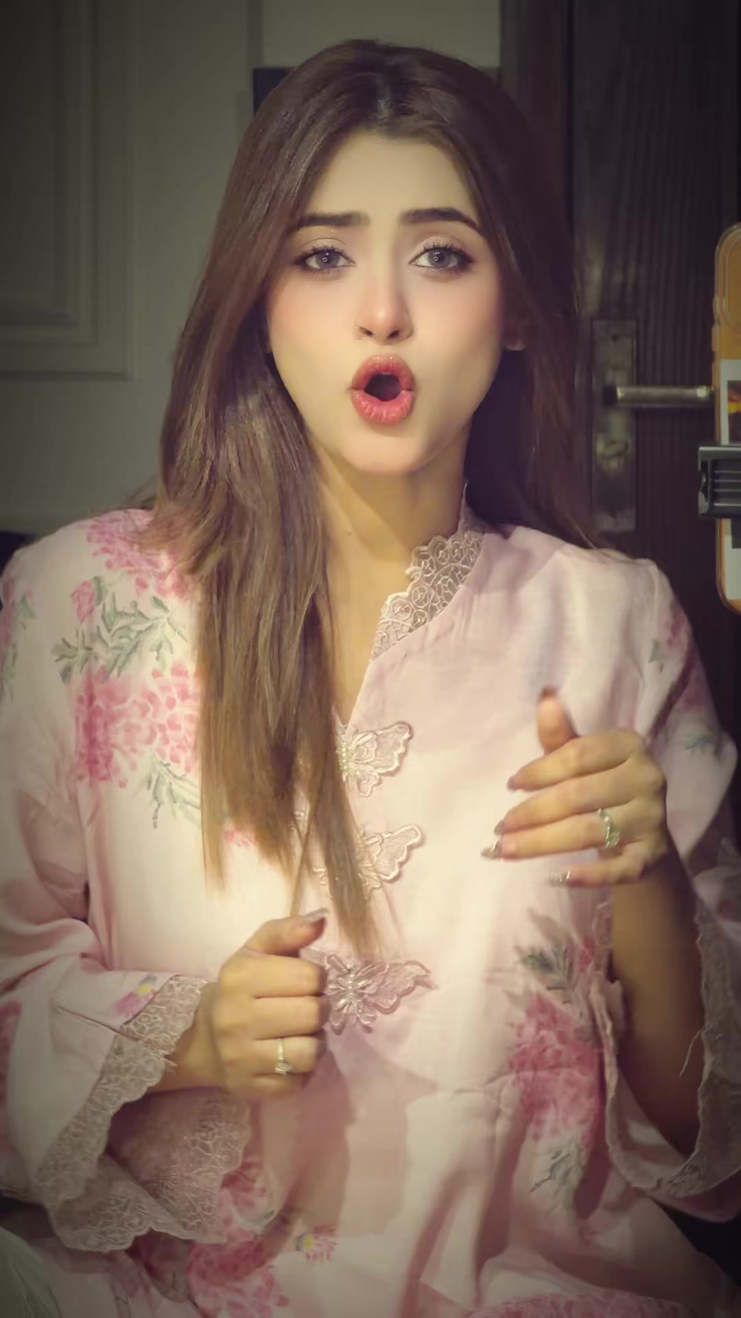 @Hira khan