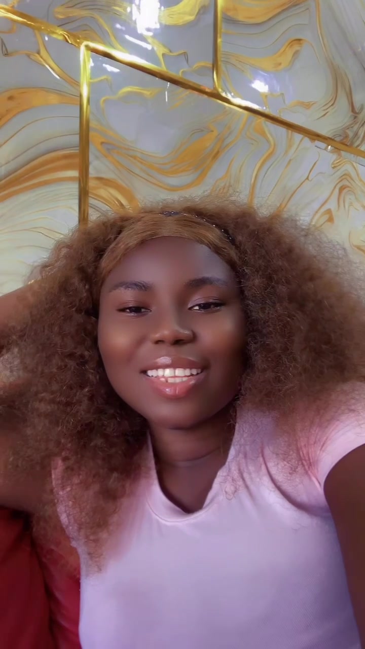 @Diha 🫦🦋🌹
