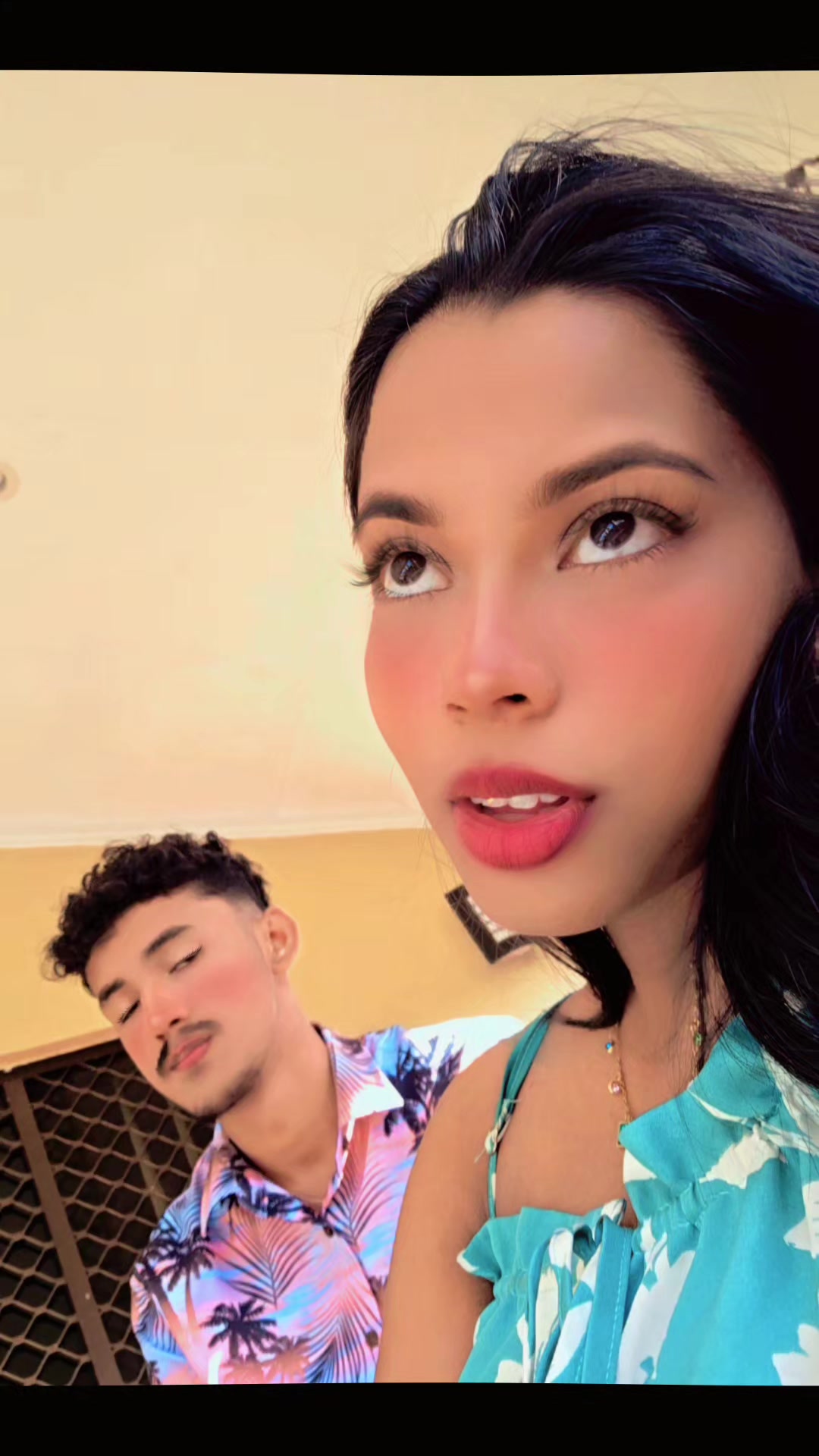 @Neha_.