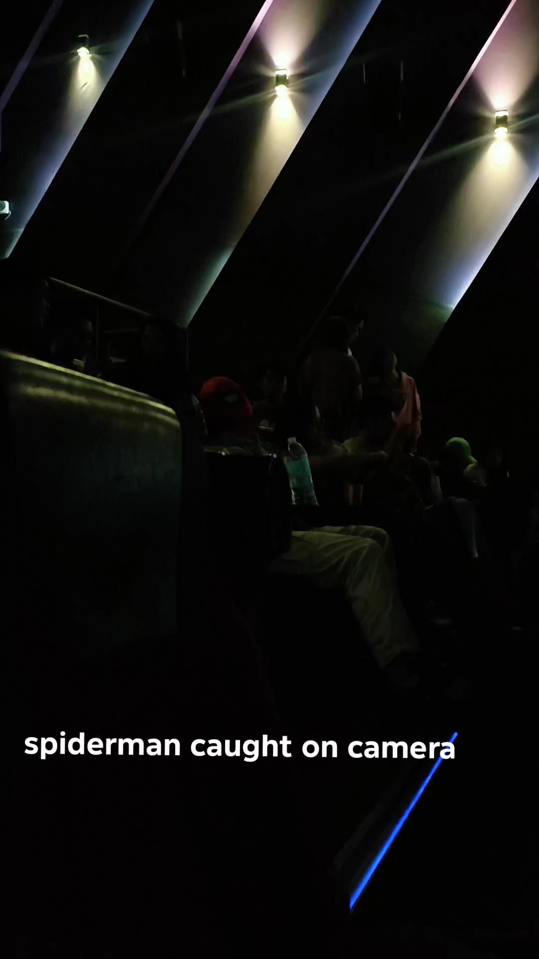 @emji_🧐