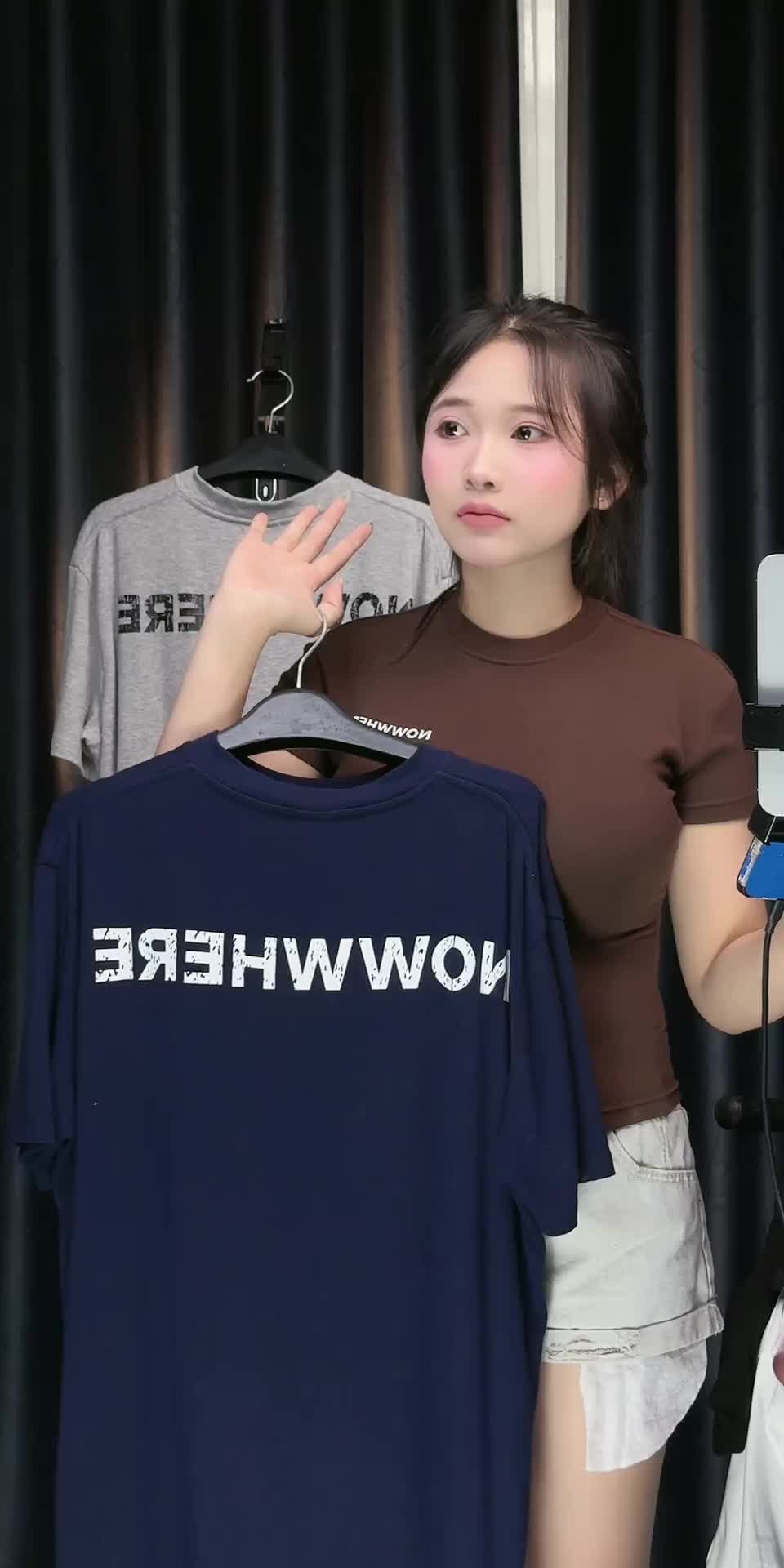 @Nhân vật phụ có gì?