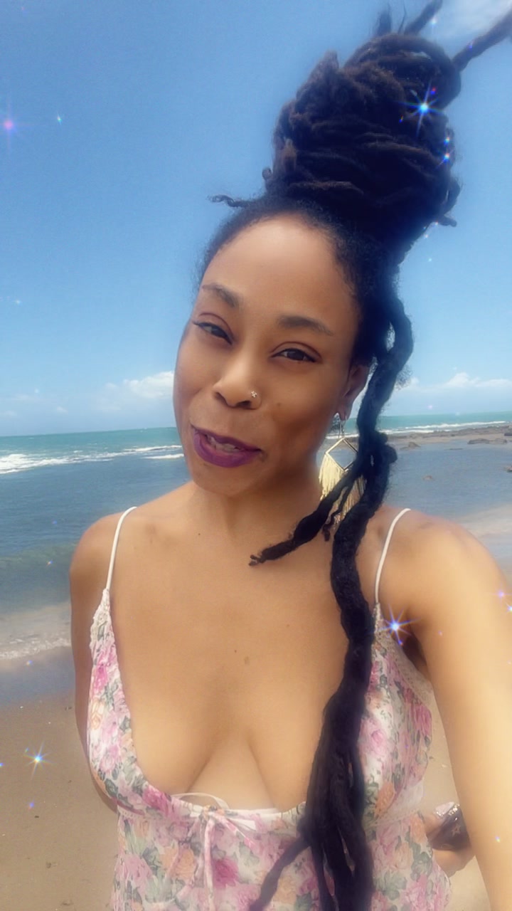 @EmpressYvette