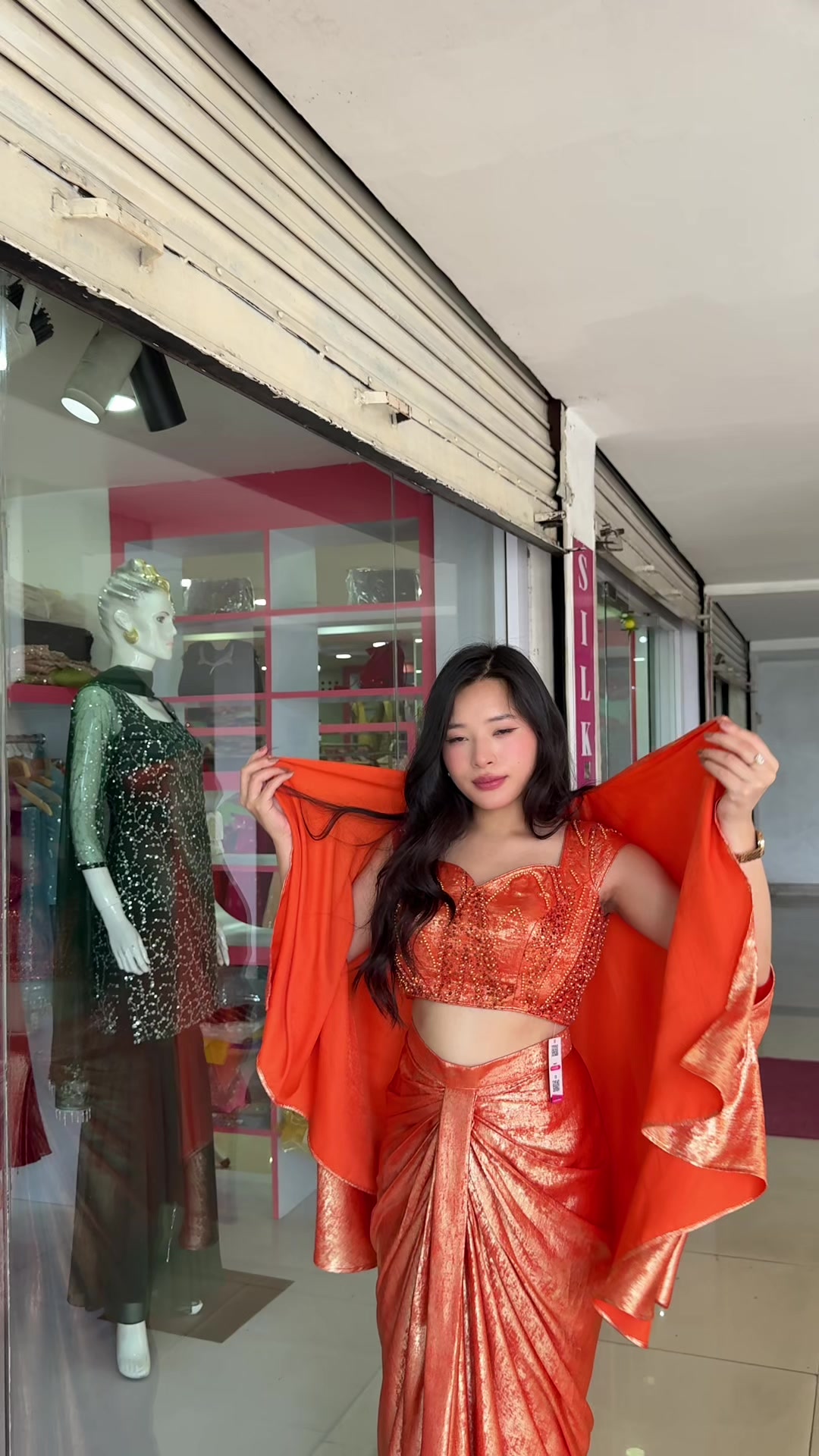@Silk fashion