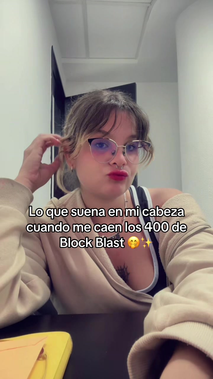 @Tati🖤
