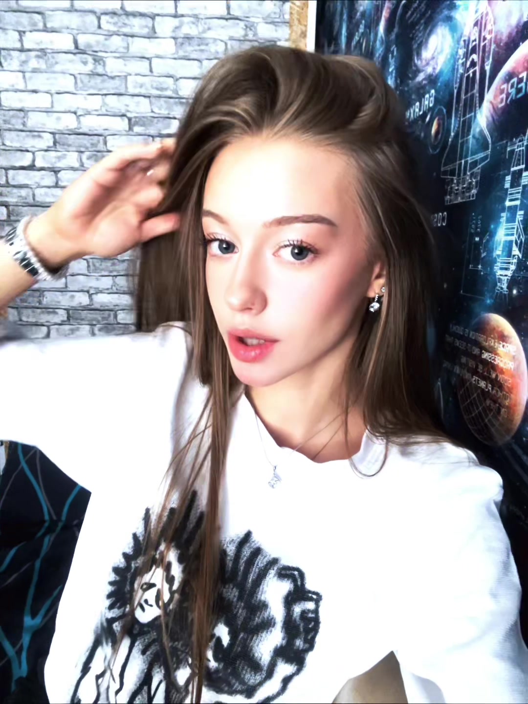 @~Викуля~💋