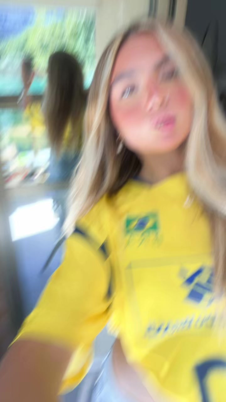 @laragallozio