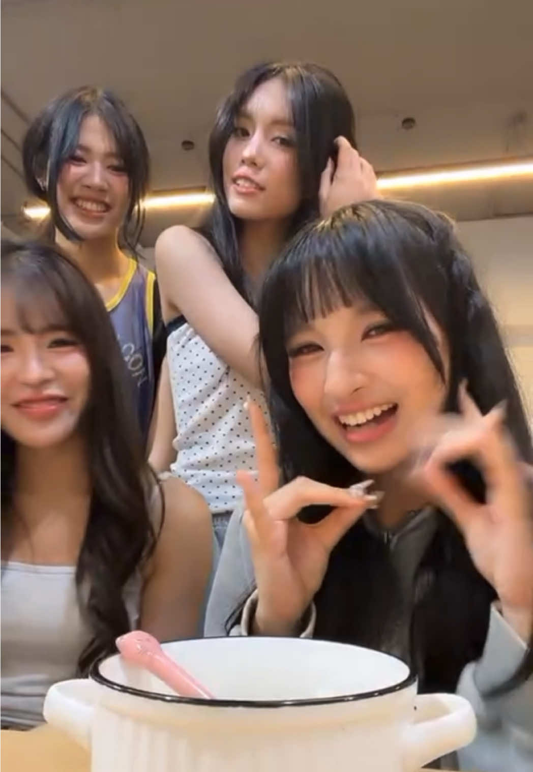 @Bnk48Relaxtime_v2 🦋💎🍋
