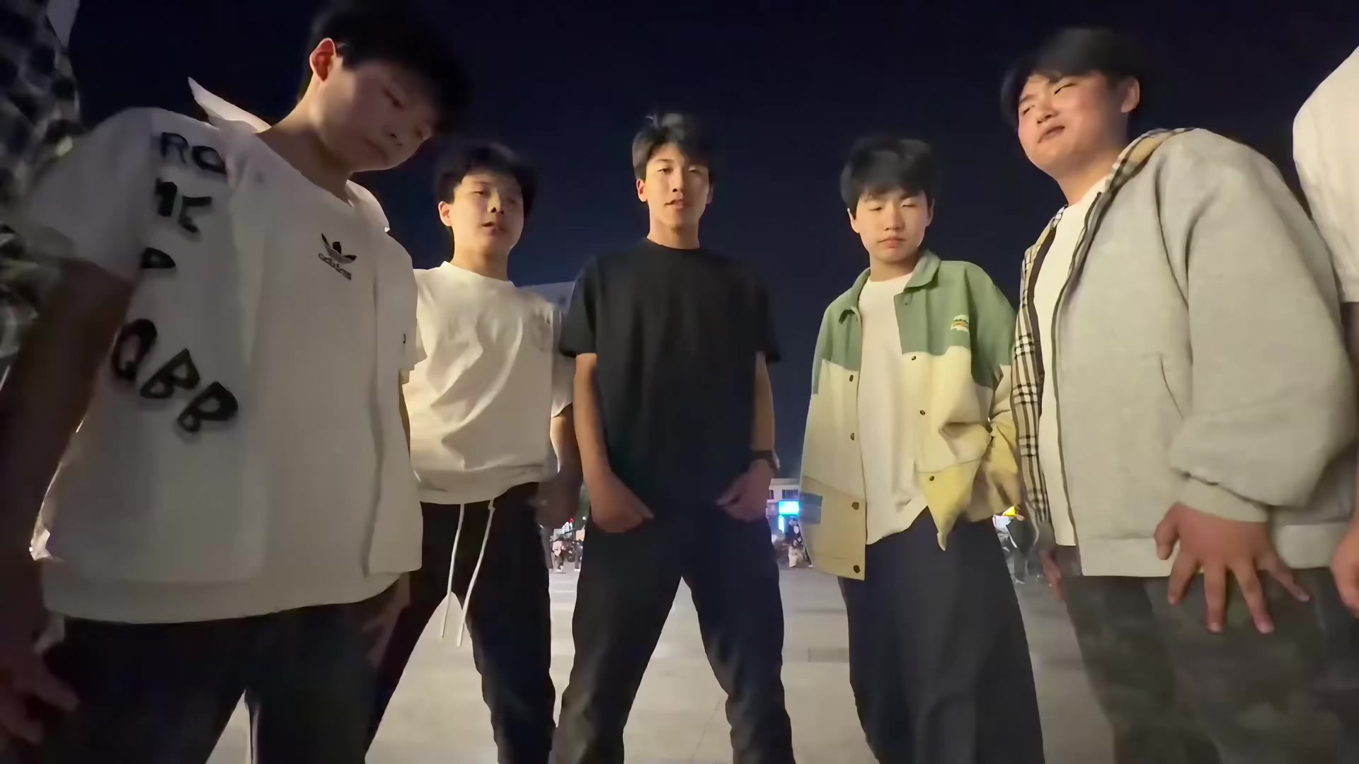 @Douyin trending