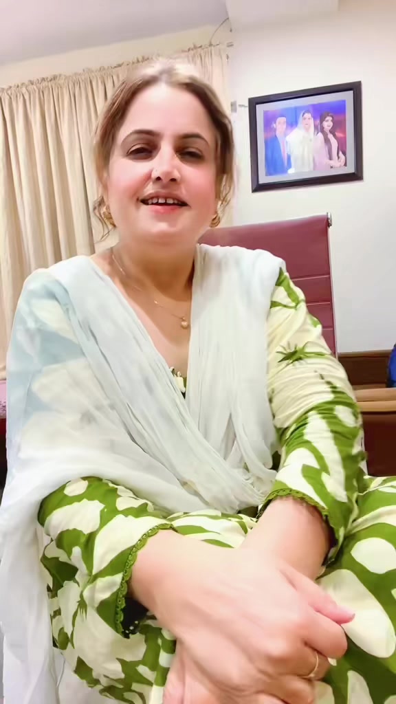 @Ayesha Shoaib