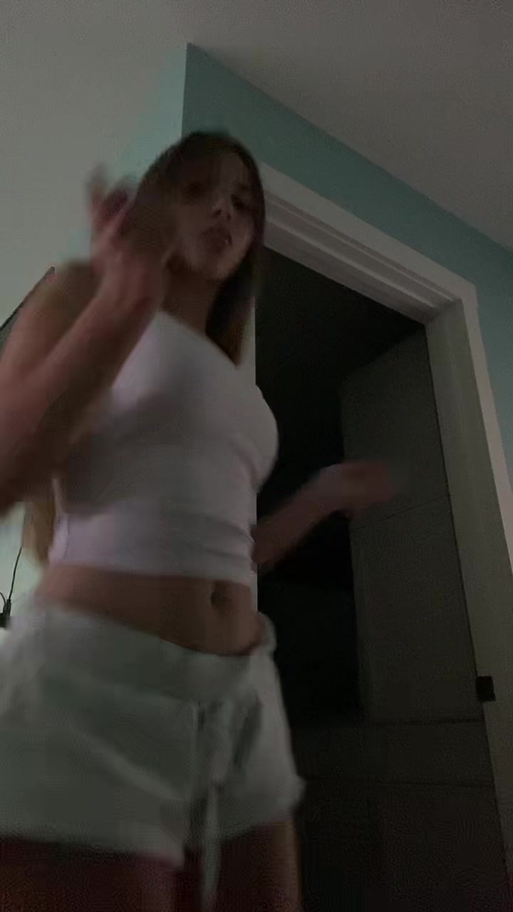 @🧸