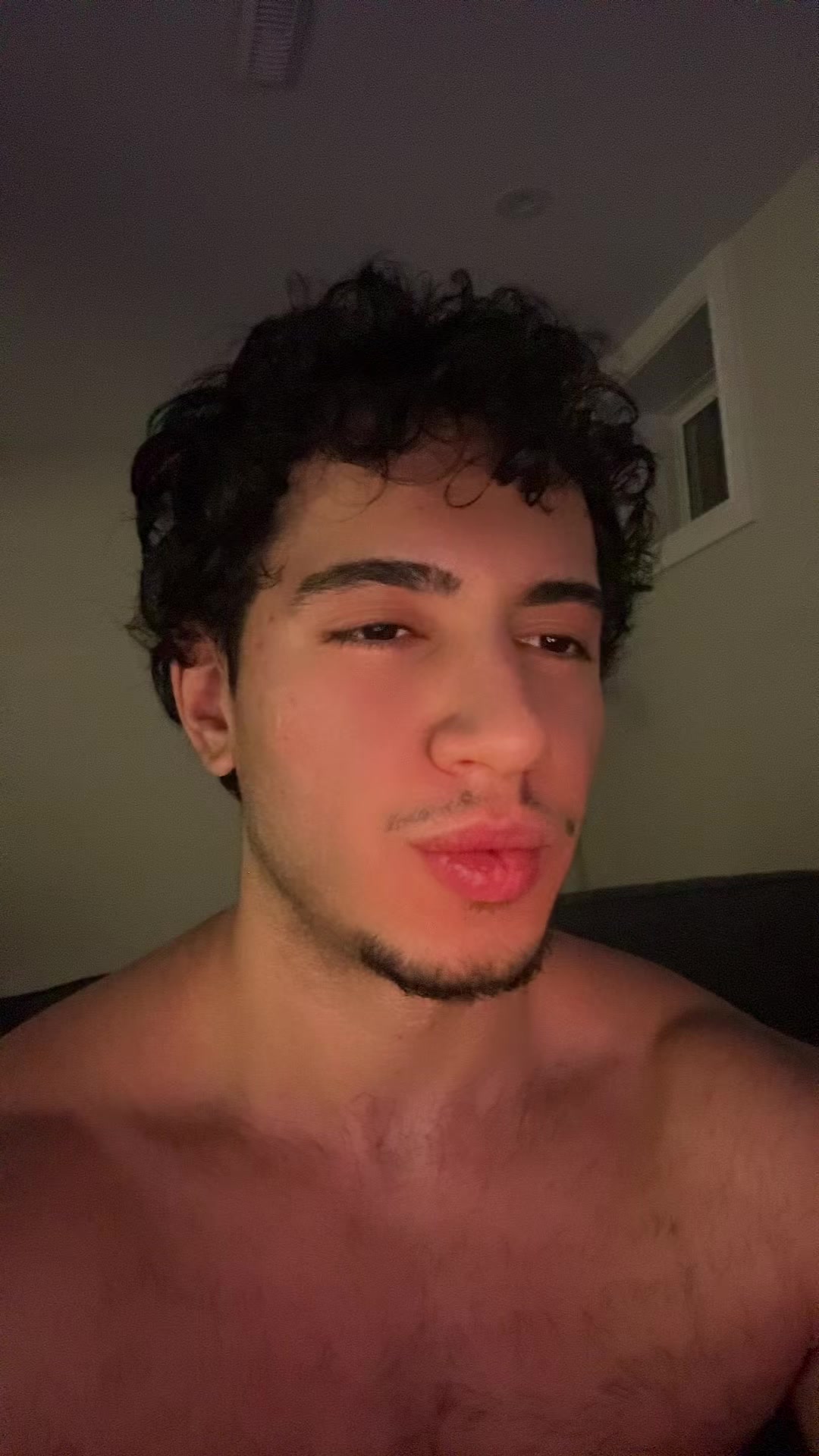 @MrHandsome