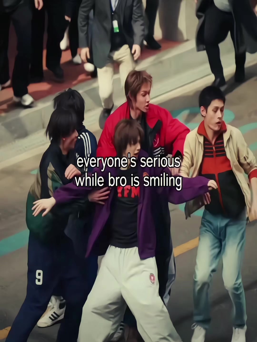 @keonho's left thick eyebrow