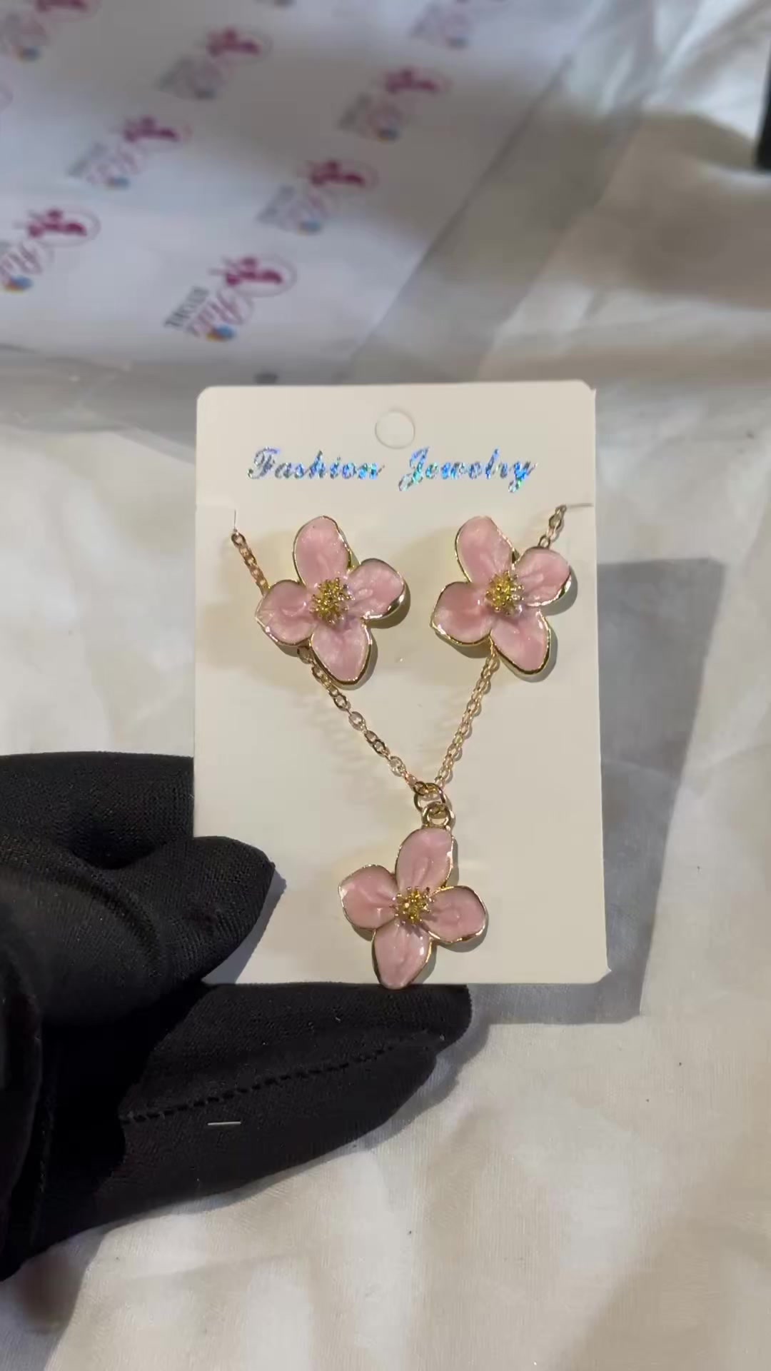 @RIKI-STORE🛍️💖