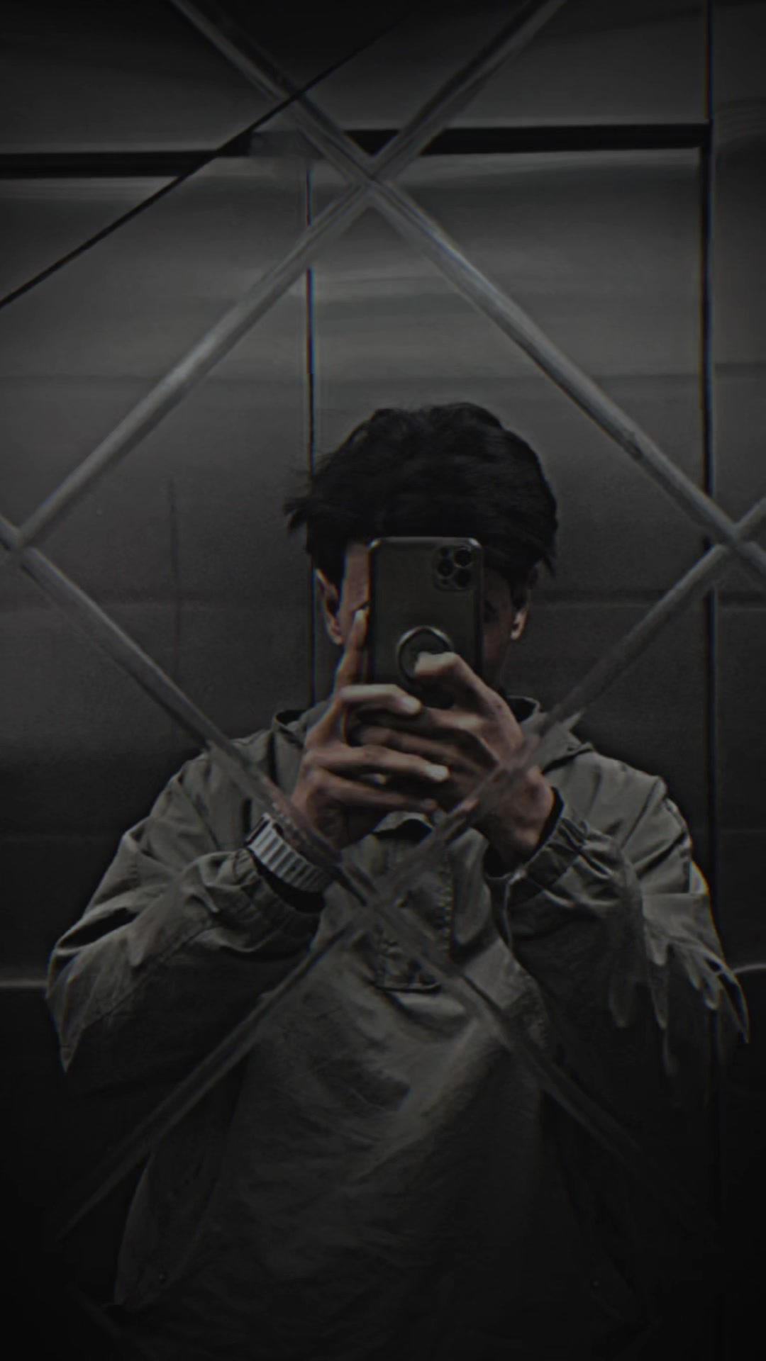@صــلــوح 🕷️🇪🇺